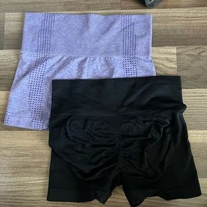 Set of biker shorts